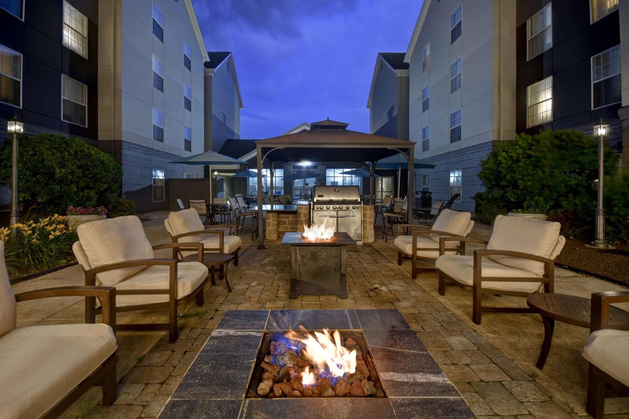 Homewood Suites By Hilton Philadelphia-Great Valley Малвърн Екстериор снимка